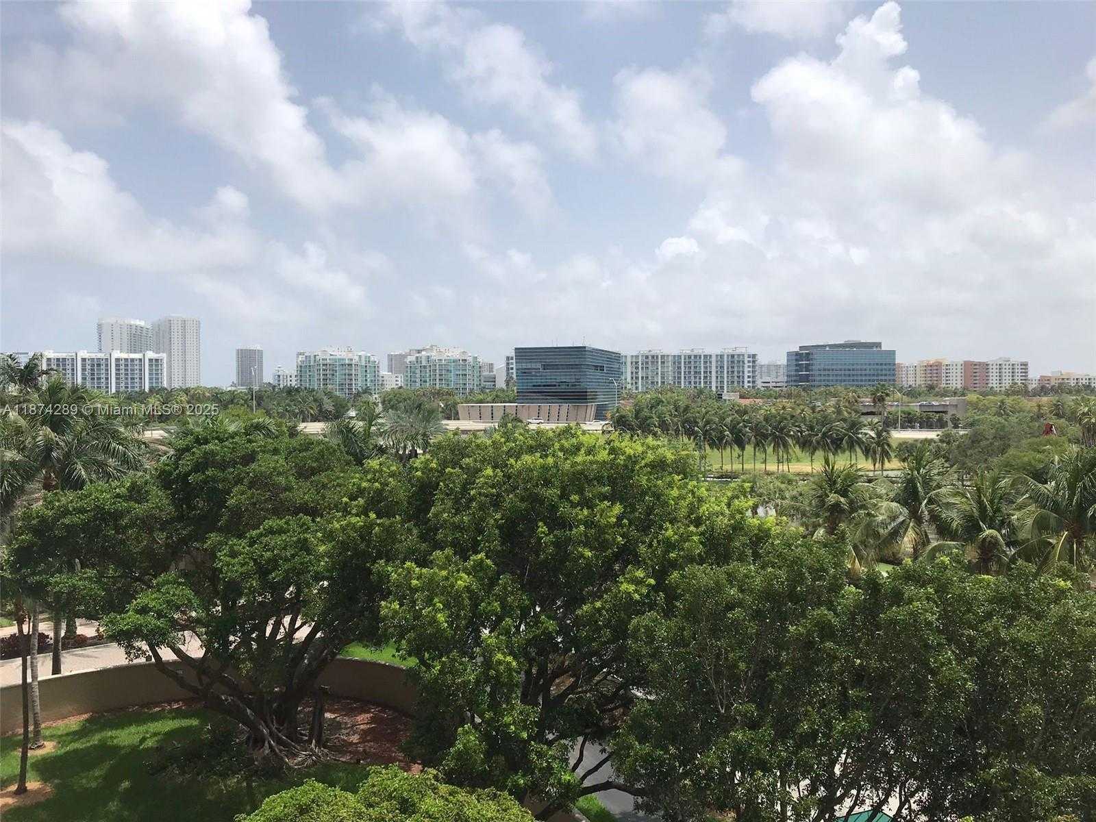 Small Image of 19501 WEST COUNTRY CLUB DR #509, Aventura Number 47