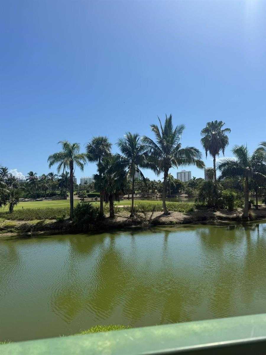 Small Image of 19501 WEST COUNTRY CLUB DR #509, Aventura Number 52