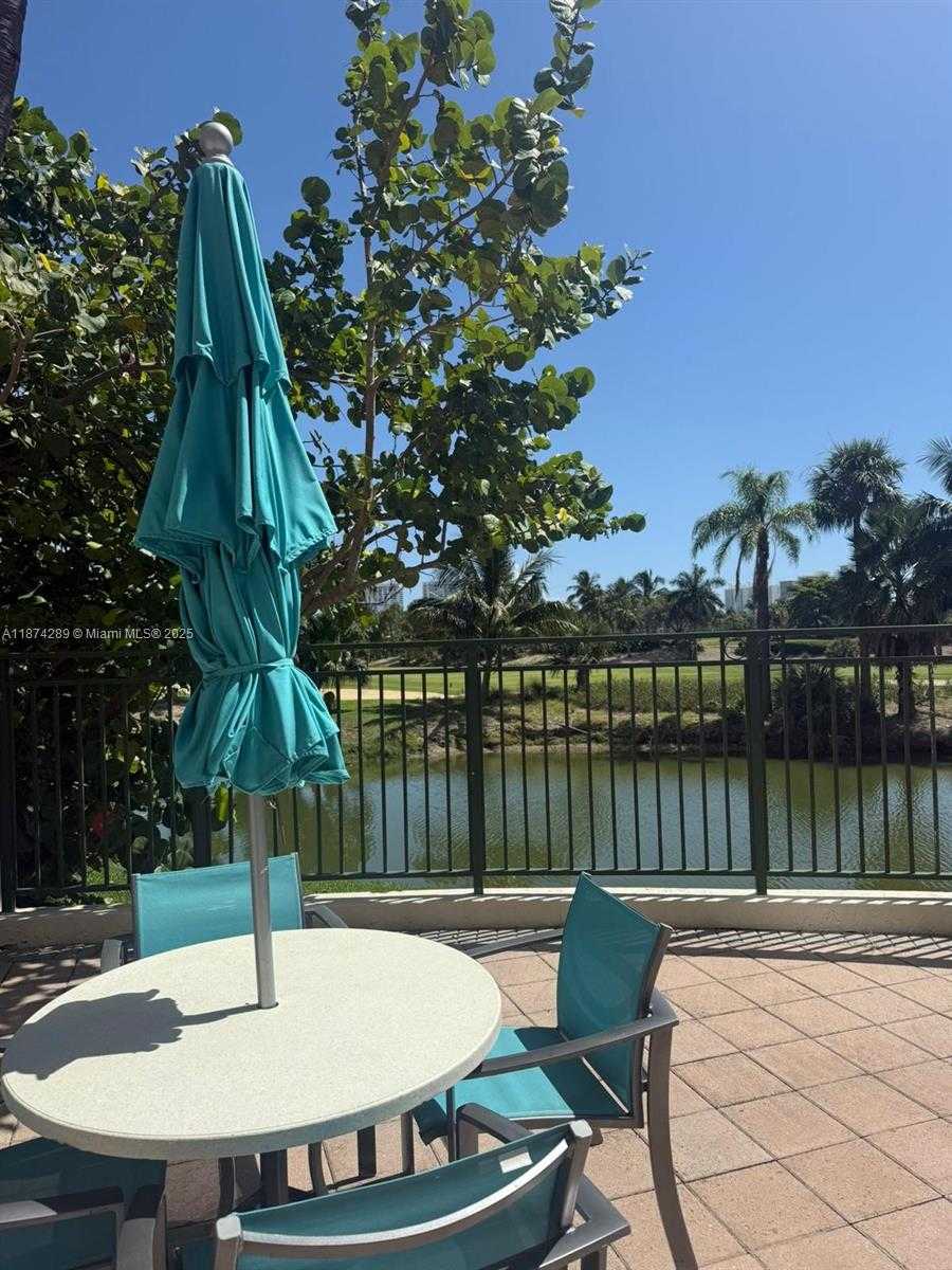 Small Image of 19501 WEST COUNTRY CLUB DR #509, Aventura Number 53