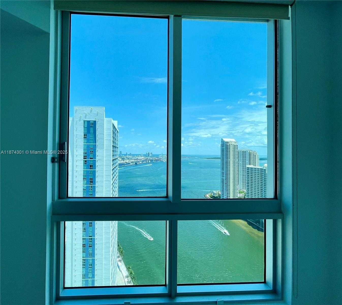 Small Image of 300 SOUTH BISCAYNE BLVD #T-3410, Miami Number 12