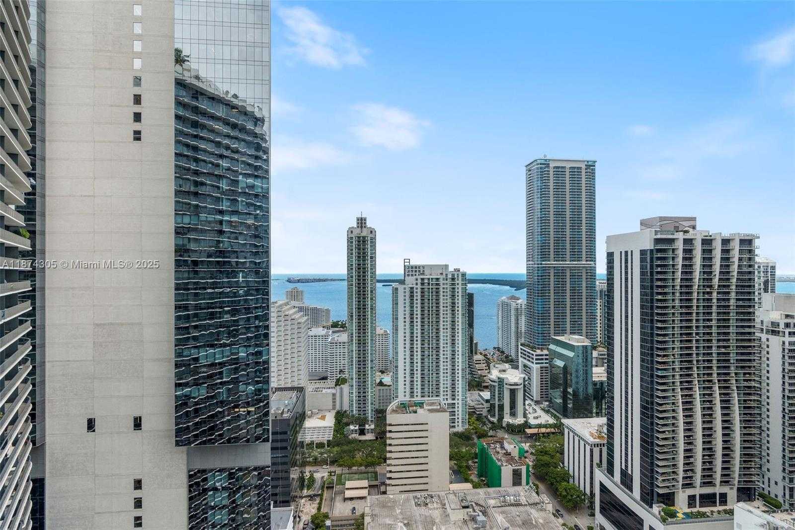 Small Image of 45 SOUTH WEST 9TH ST #4301, Miami Number 30