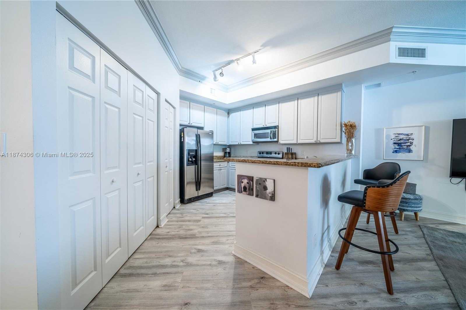 Small Image of 3001 NORTH EAST 185TH ST #116, Aventura Number 11