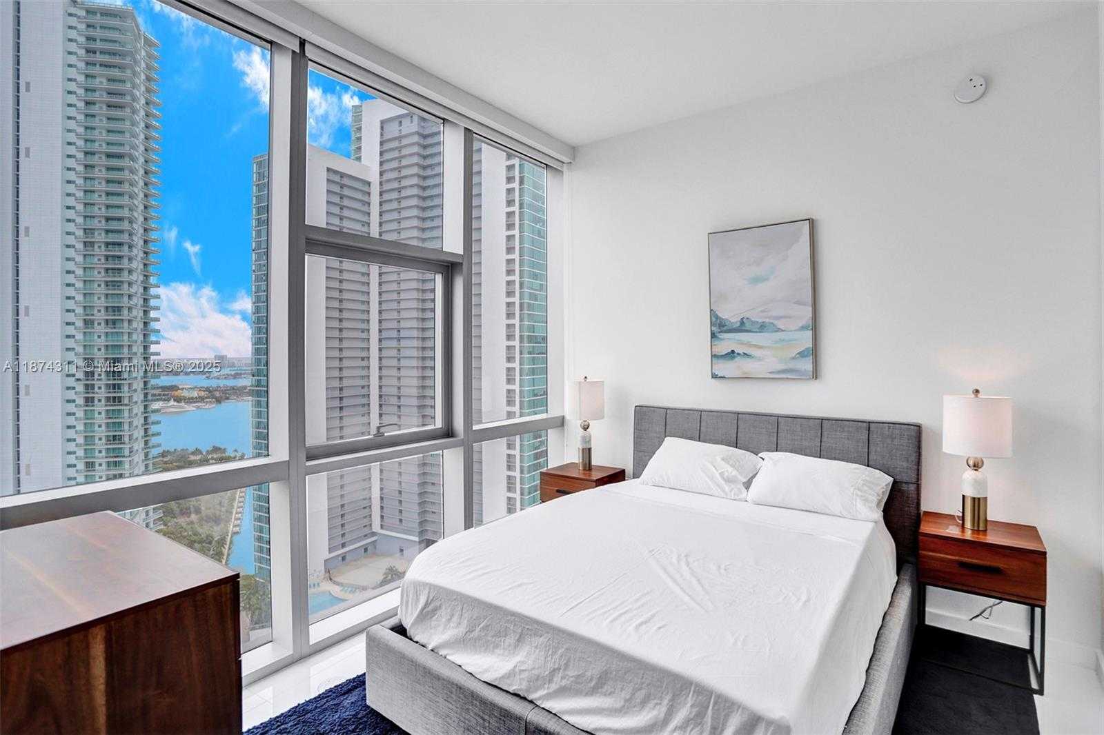 Small Image of 851 NORTH EAST 1ST AVE #3001, Miami Number 9