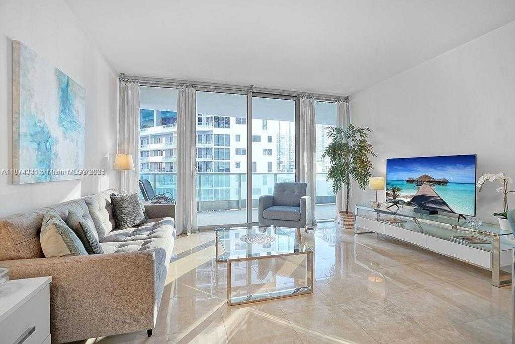Small Image of 1331 BRICKELL BAY DR #906, Miami Number 2
