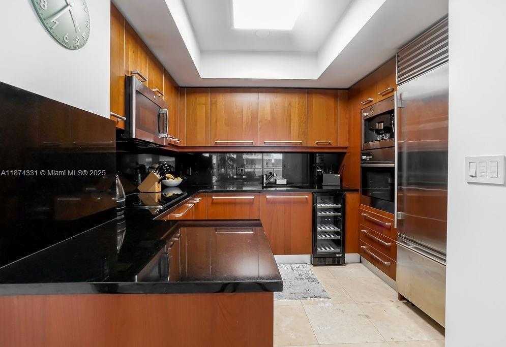 Small Image of 1331 BRICKELL BAY DR #906, Miami Number 4