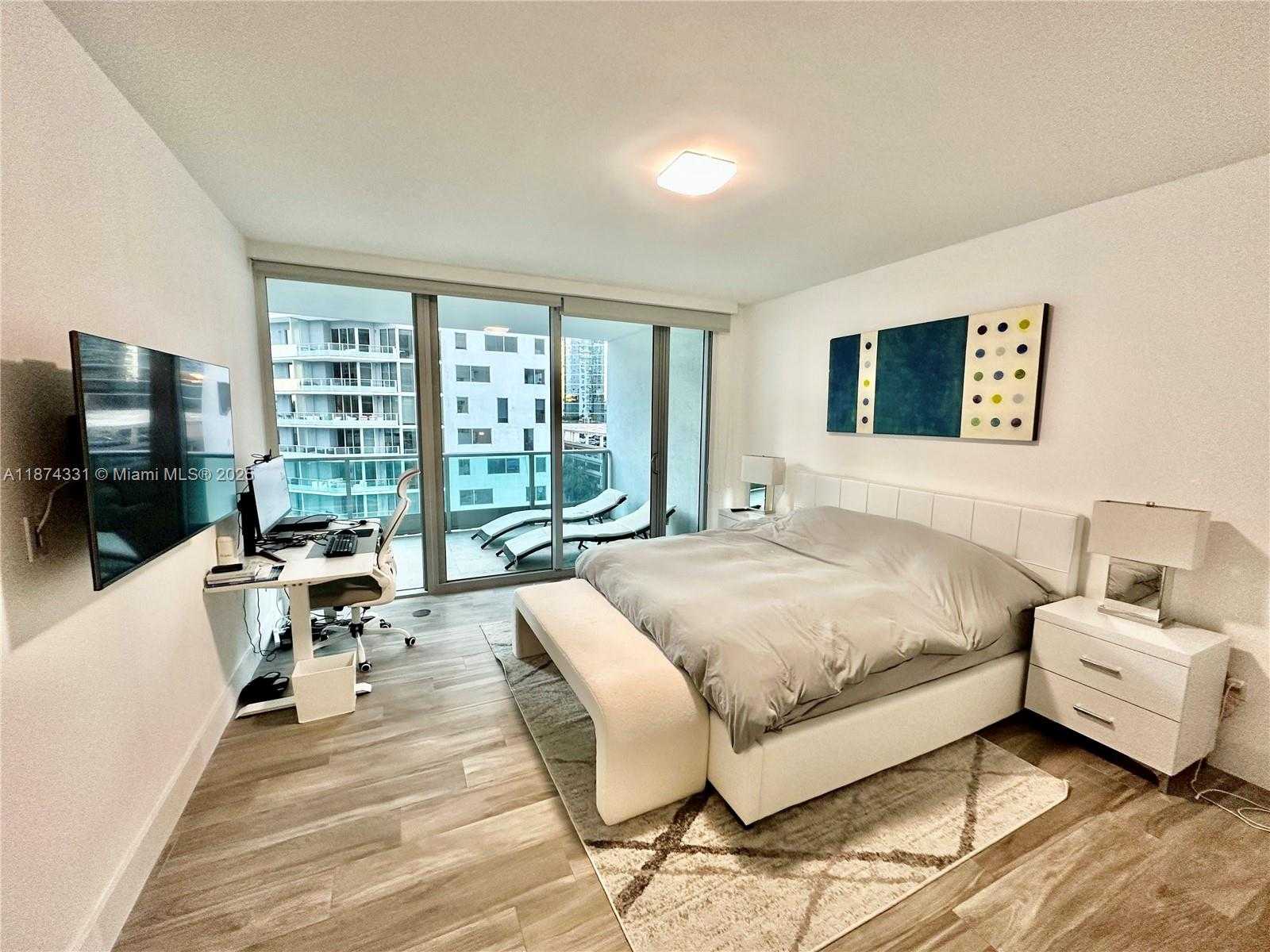 Small Image of 1331 BRICKELL BAY DR #906, Miami Number 6