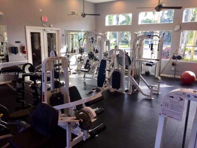 Small Image of 1140 OYSTERWOOD ST, Hollywood Number 13