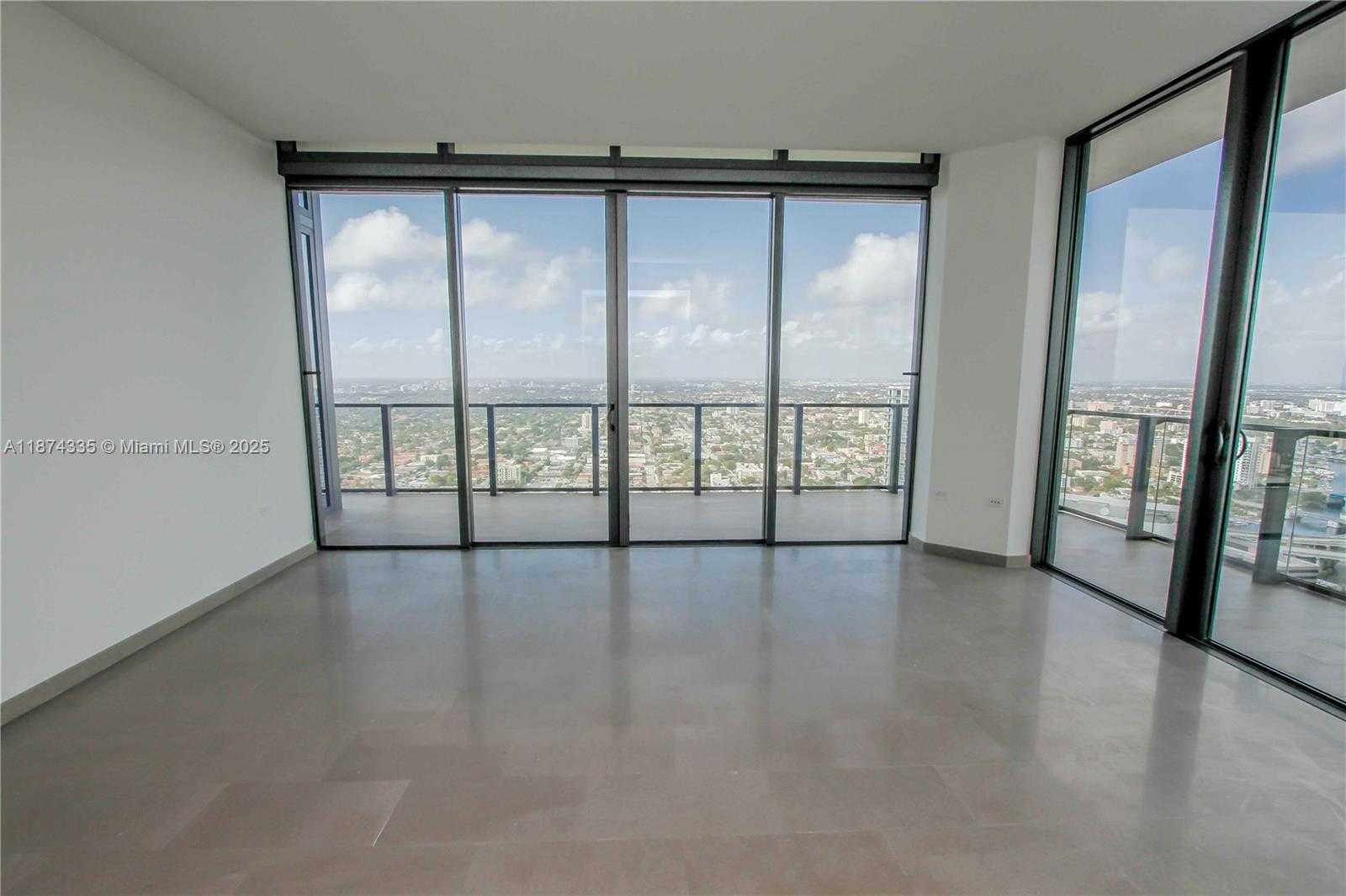 Small Image of 88 SOUTH WEST 7 #4111, Miami Number 10