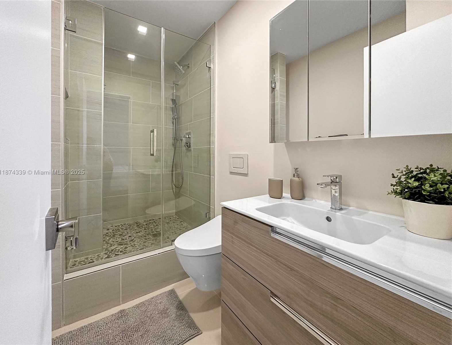Small Image of 10185 COLLINS AVE #1206, Bal Harbour Number 13