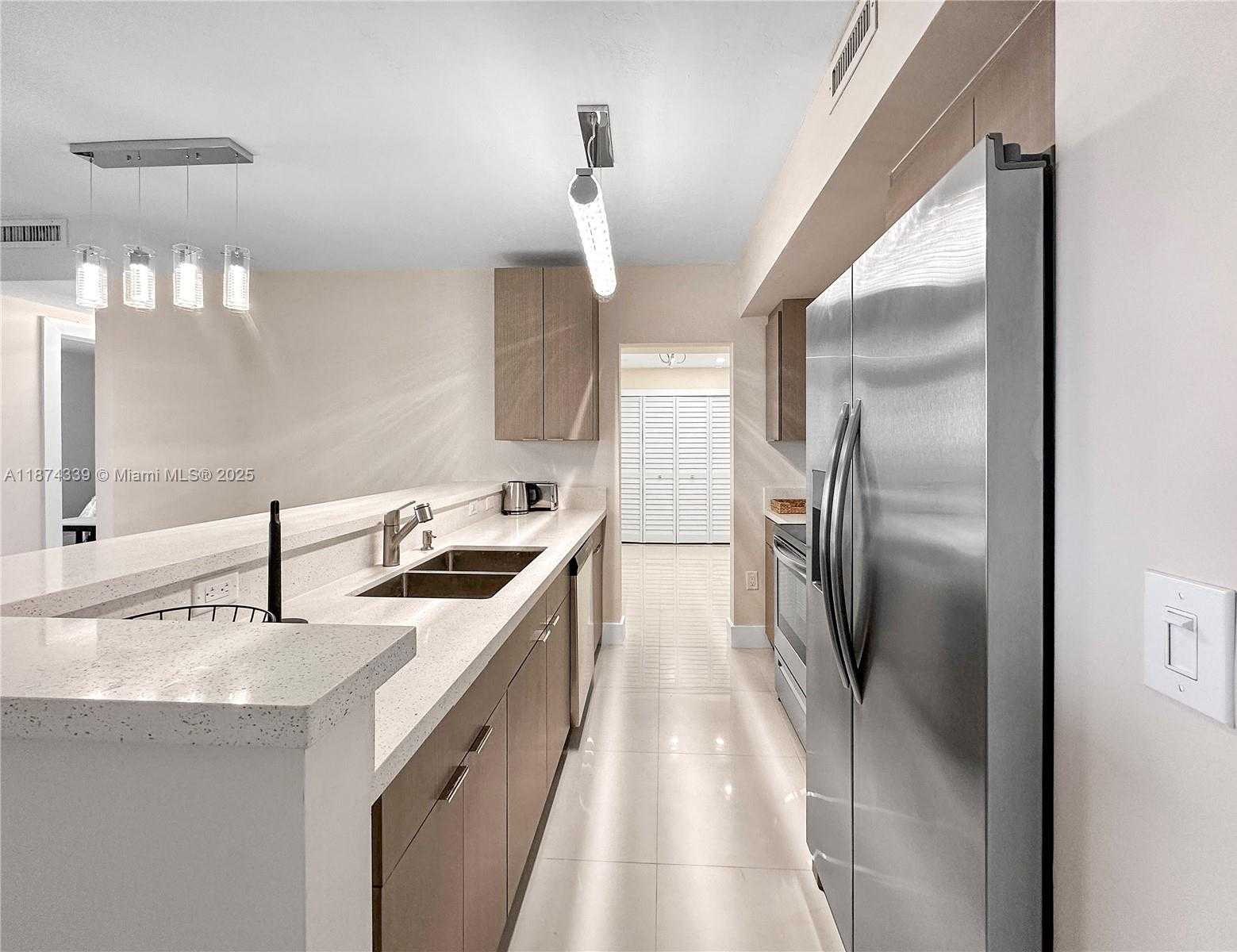 Small Image of 10185 COLLINS AVE #1206, Bal Harbour Number 8