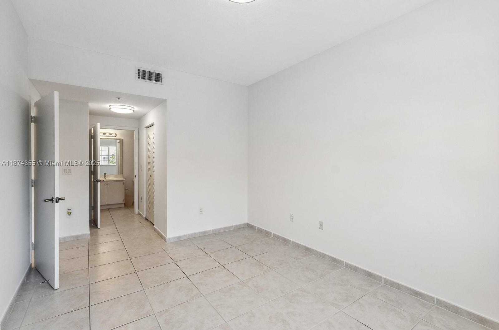 Small Image of 7270 NORTH WEST 114TH AVE #201, Doral Number 12