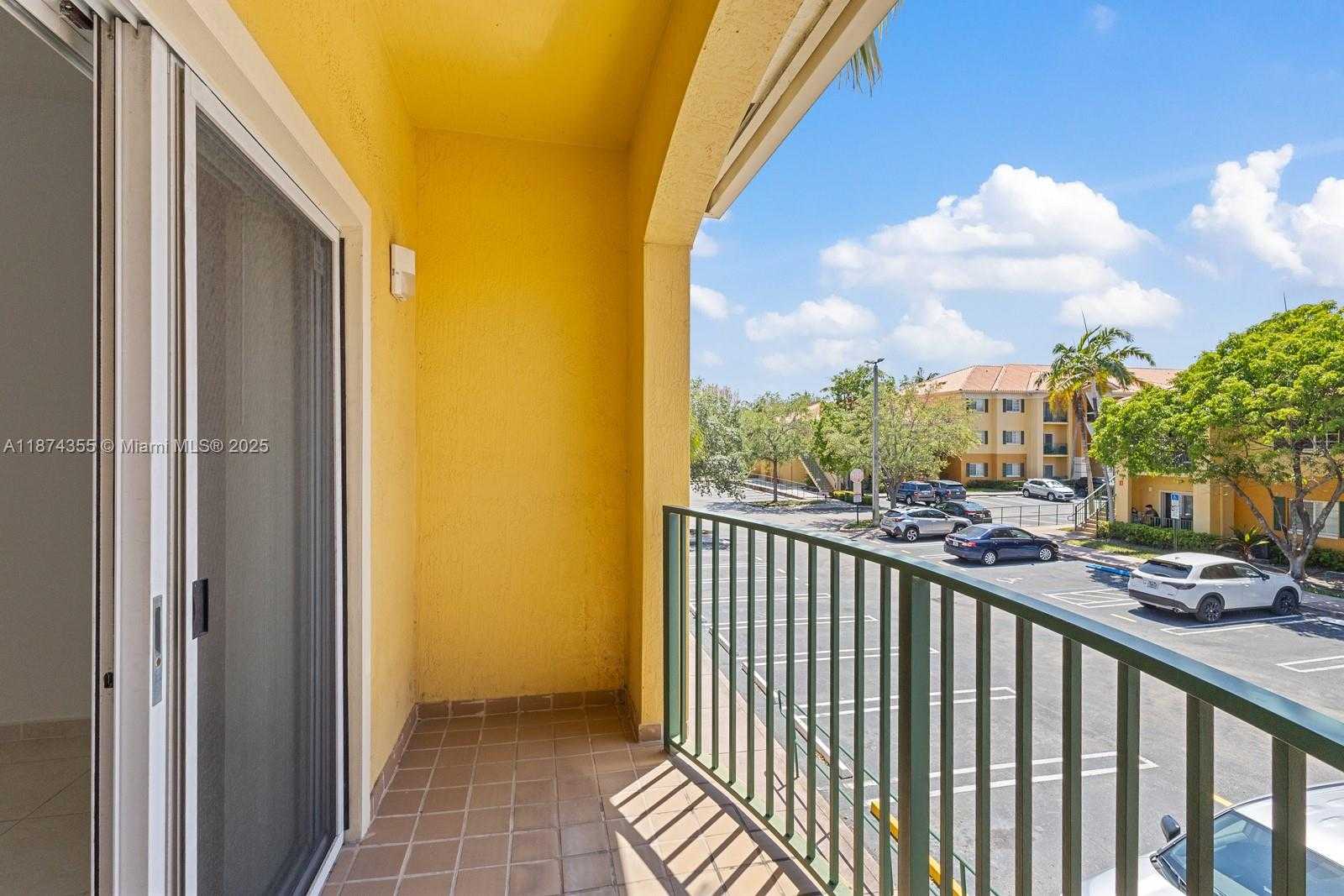 Small Image of 7270 NORTH WEST 114TH AVE #201, Doral Number 16