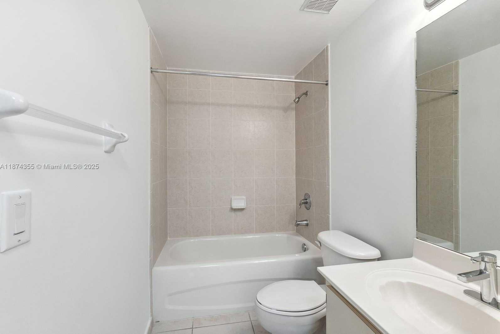 Small Image of 7270 NORTH WEST 114TH AVE #201, Doral Number 9