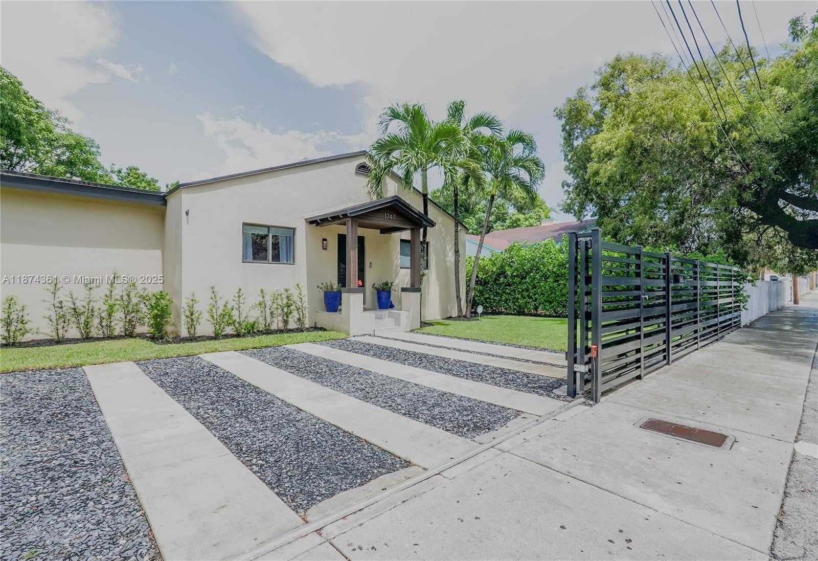 Small Image of 1747 NORTH WEST 31ST ST, Miami Number 2