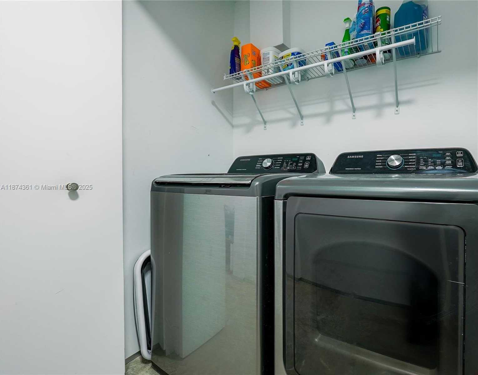 Small Image of 1747 NORTH WEST 31ST ST, Miami Number 24