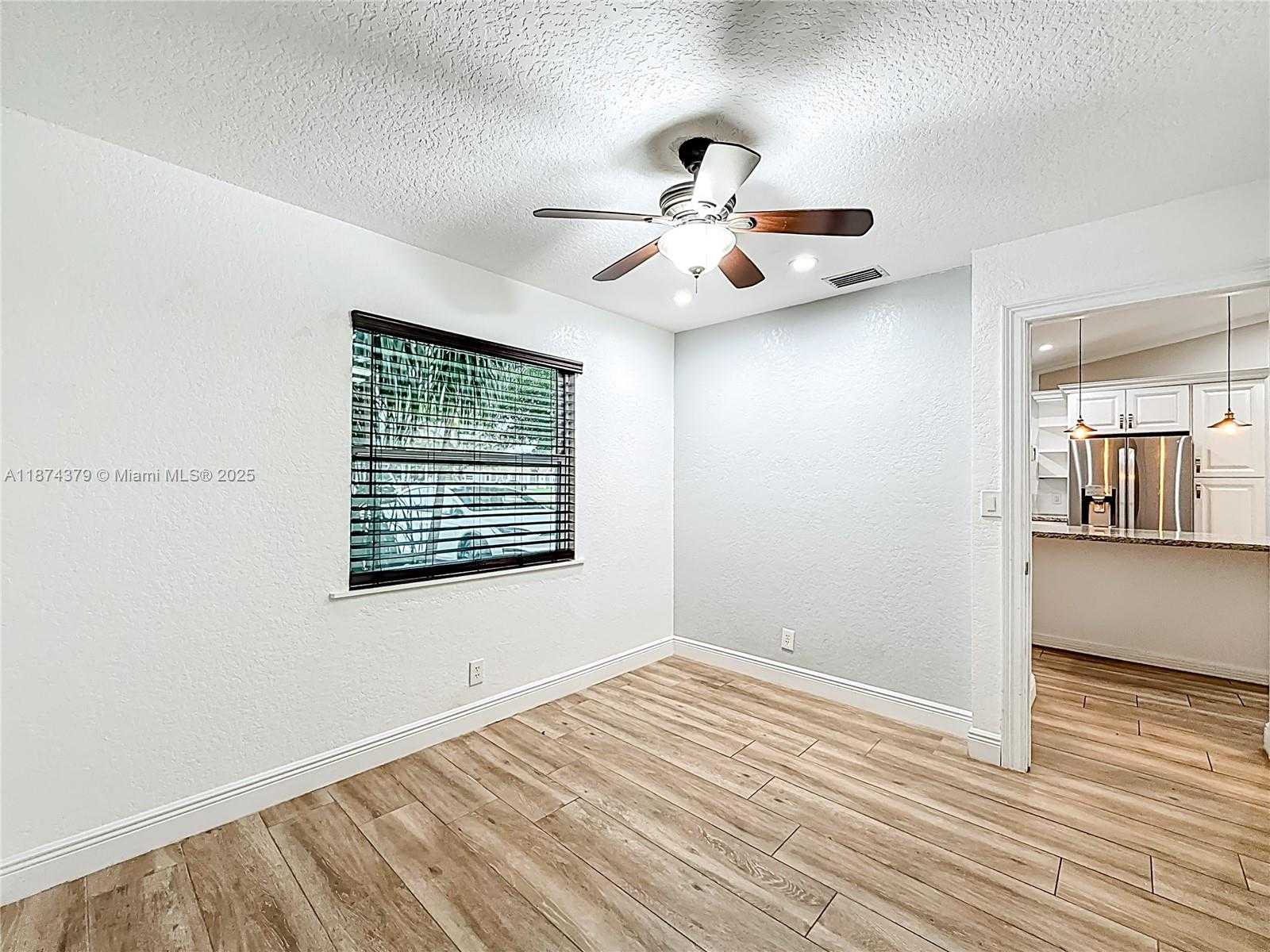 Small Image of Deerfield Beach Number 44