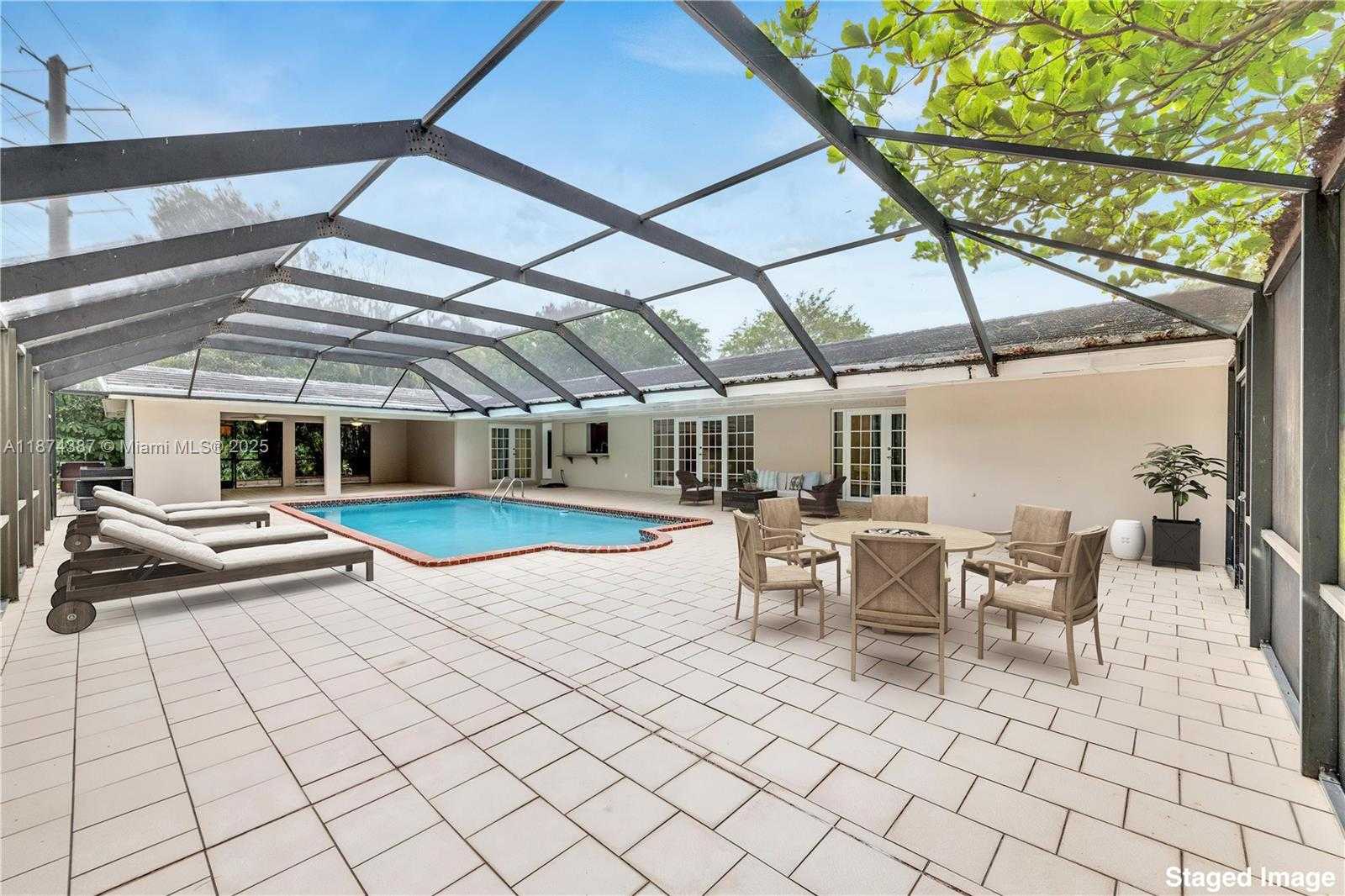 Small Image of 14780 SOUTH EAST OLD CUTLER RD #14780, Palmetto Bay Number 13