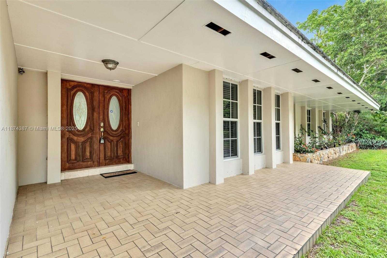 Small Image of 14780 SOUTH EAST OLD CUTLER RD #14780, Palmetto Bay Number 3