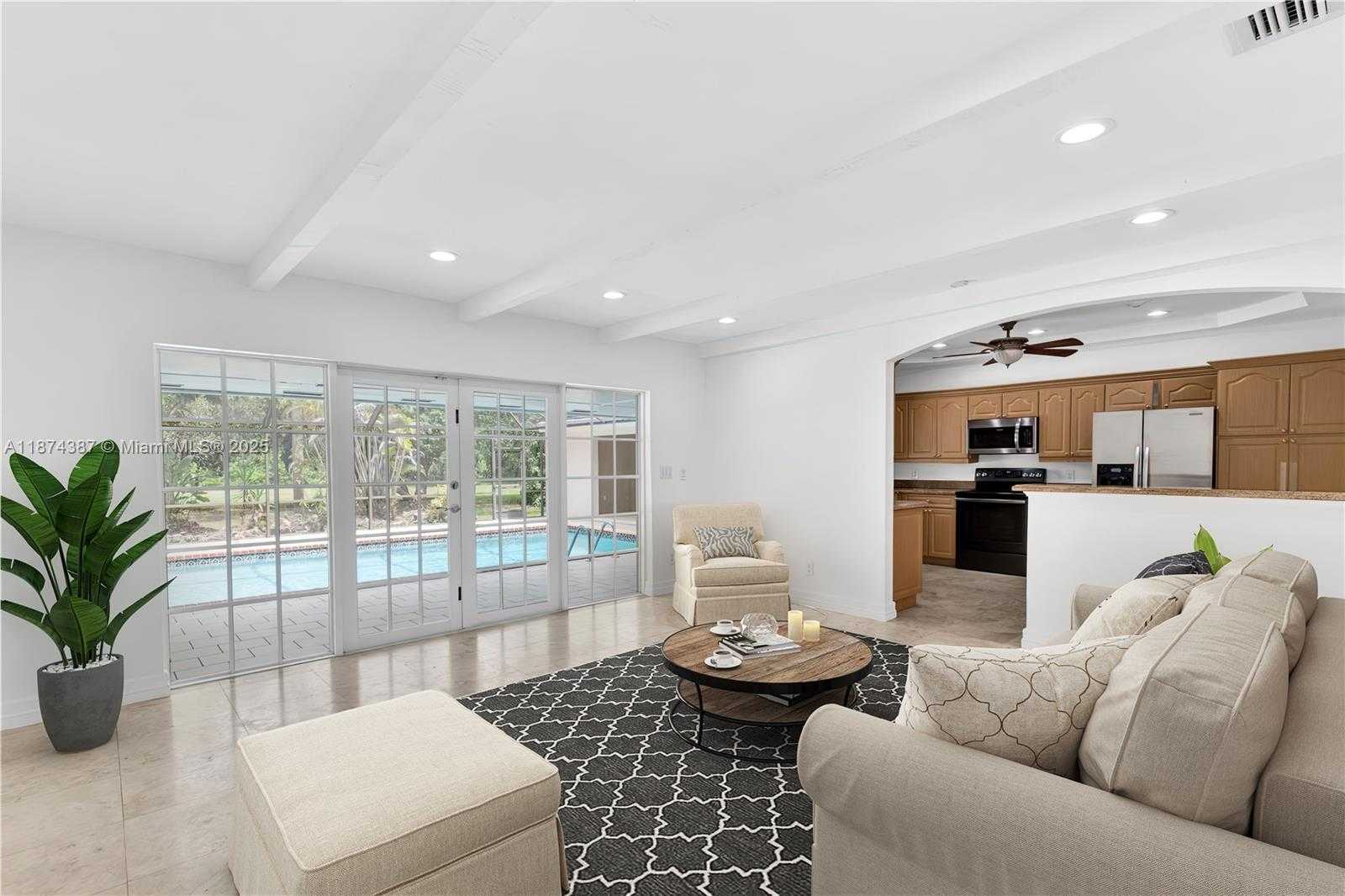 Small Image of 14780 SOUTH EAST OLD CUTLER RD #14780, Palmetto Bay Number 6
