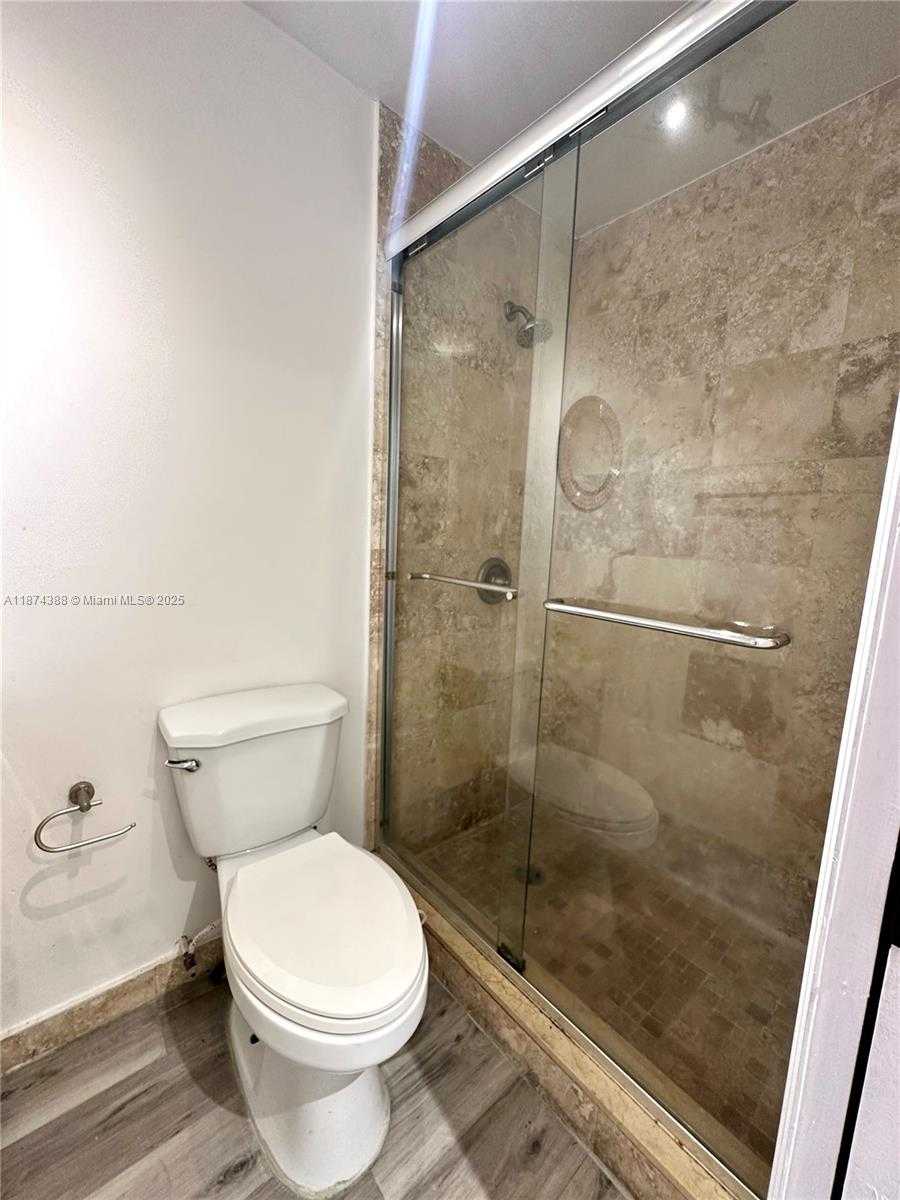 Small Image of 815 83RD ST #C, Miami Beach Number 5