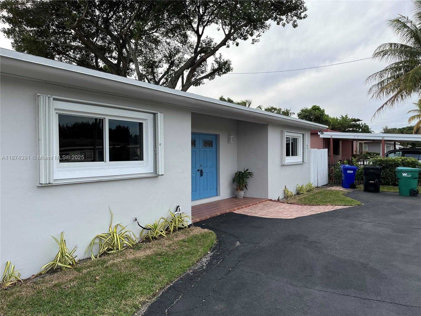 Small Image of 550 NORTH EAST 174TH ST, North Miami Beach Number 5