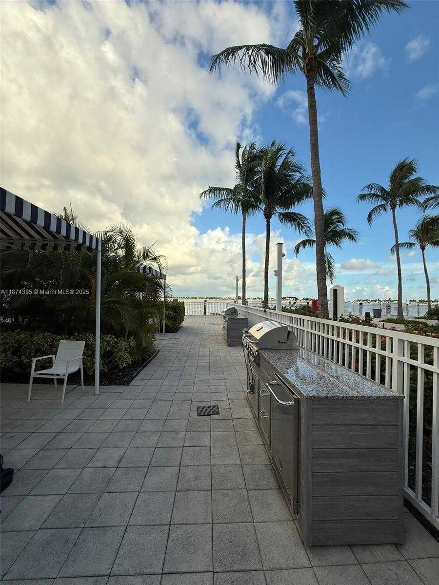 Small Image of 2101 BRICKELL AVE #508, Miami Number 11