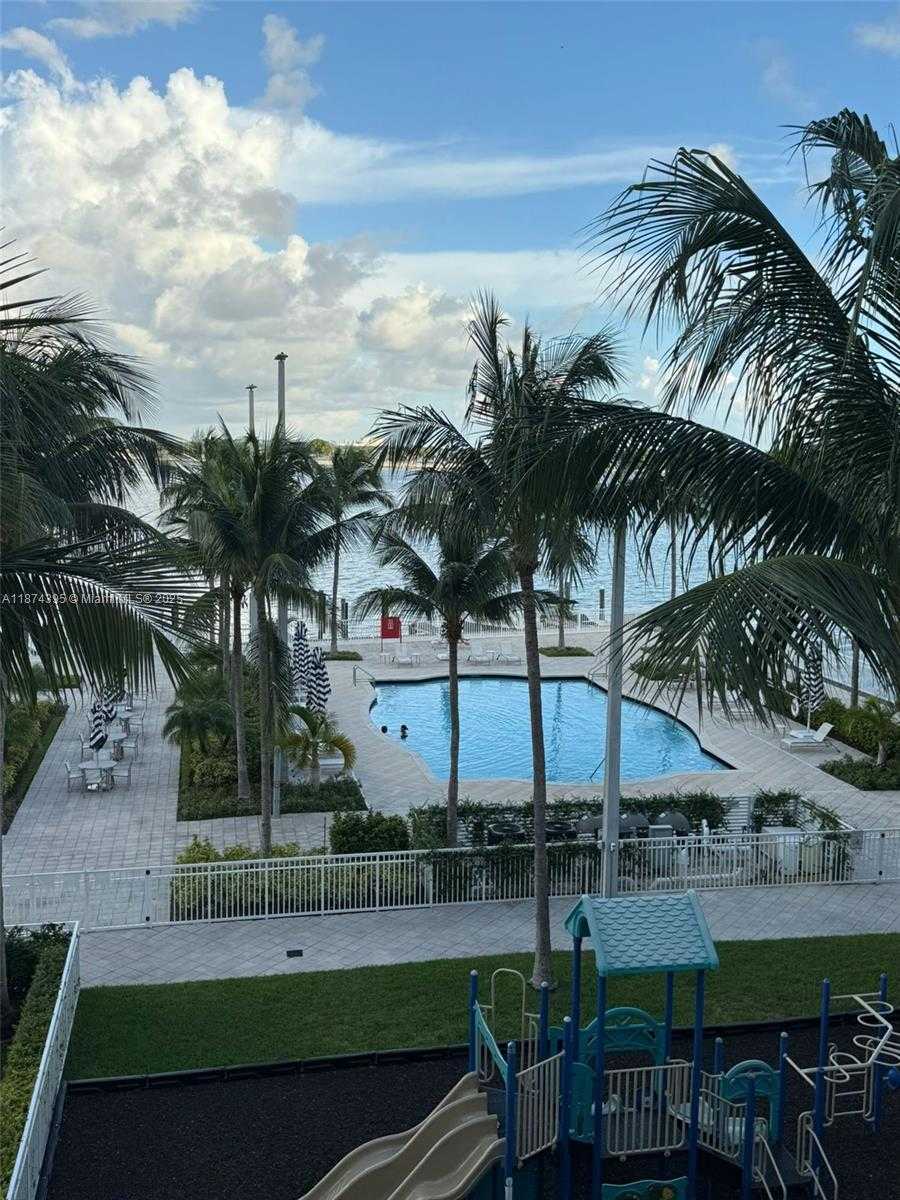 Small Image of 2101 BRICKELL AVE #508, Miami Number 14