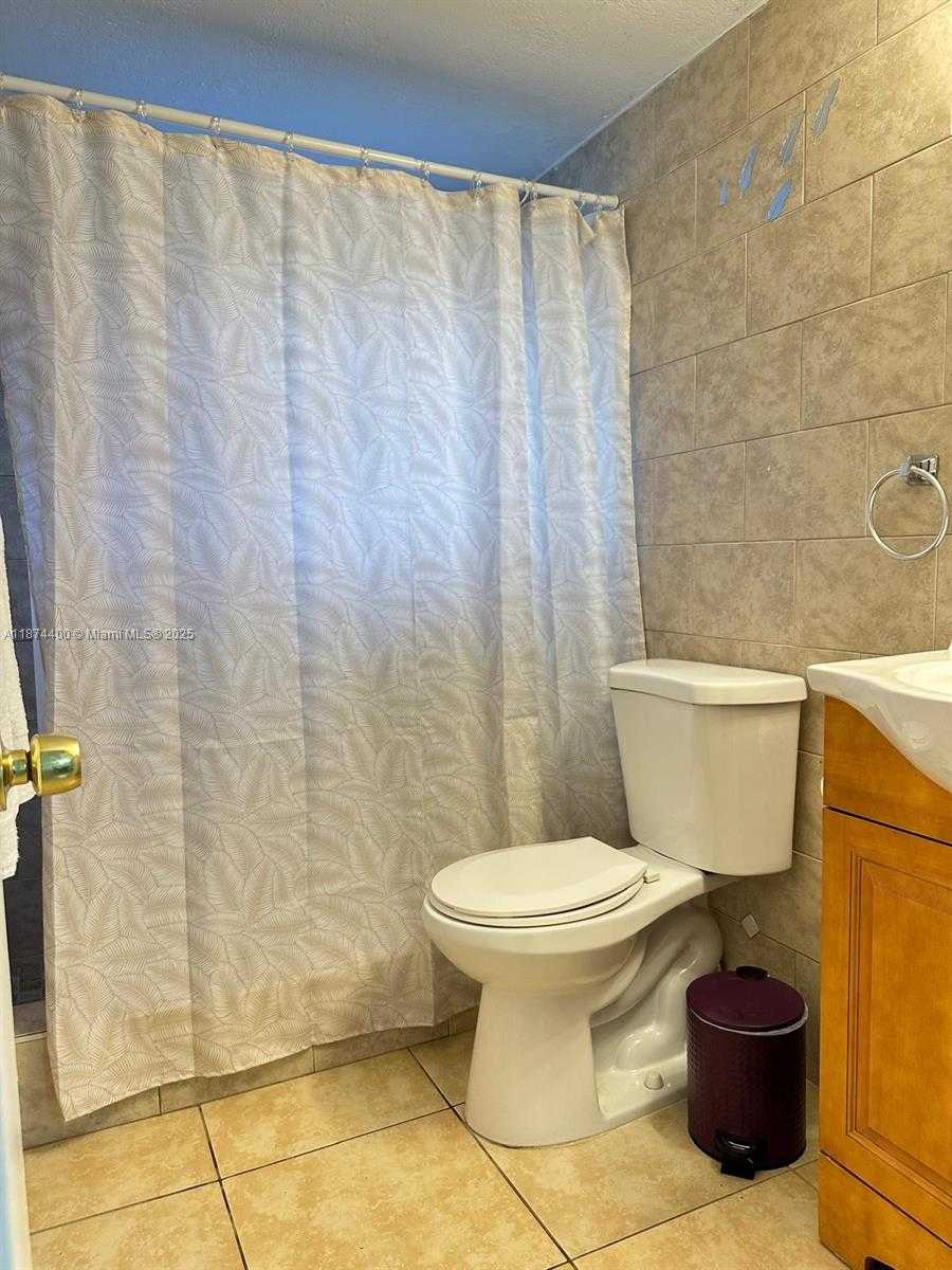 Small Image of 6705 WEST 26TH DR #13-7, Hialeah Number 10