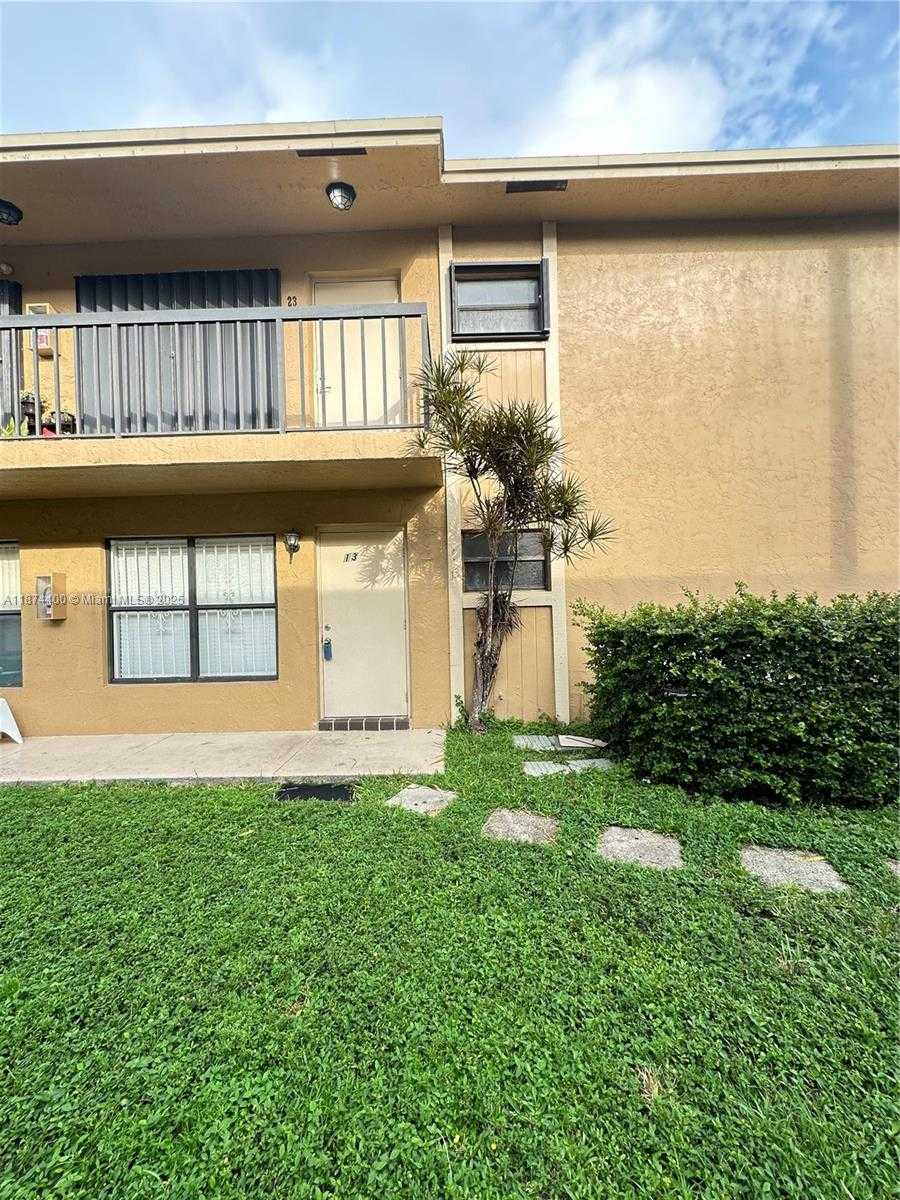 Small Image of 6705 WEST 26TH DR #13-7, Hialeah Number 2