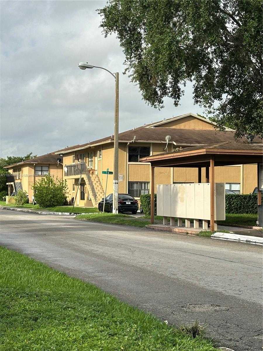 Small Image of 6705 WEST 26TH DR #13-7, Hialeah Number 23