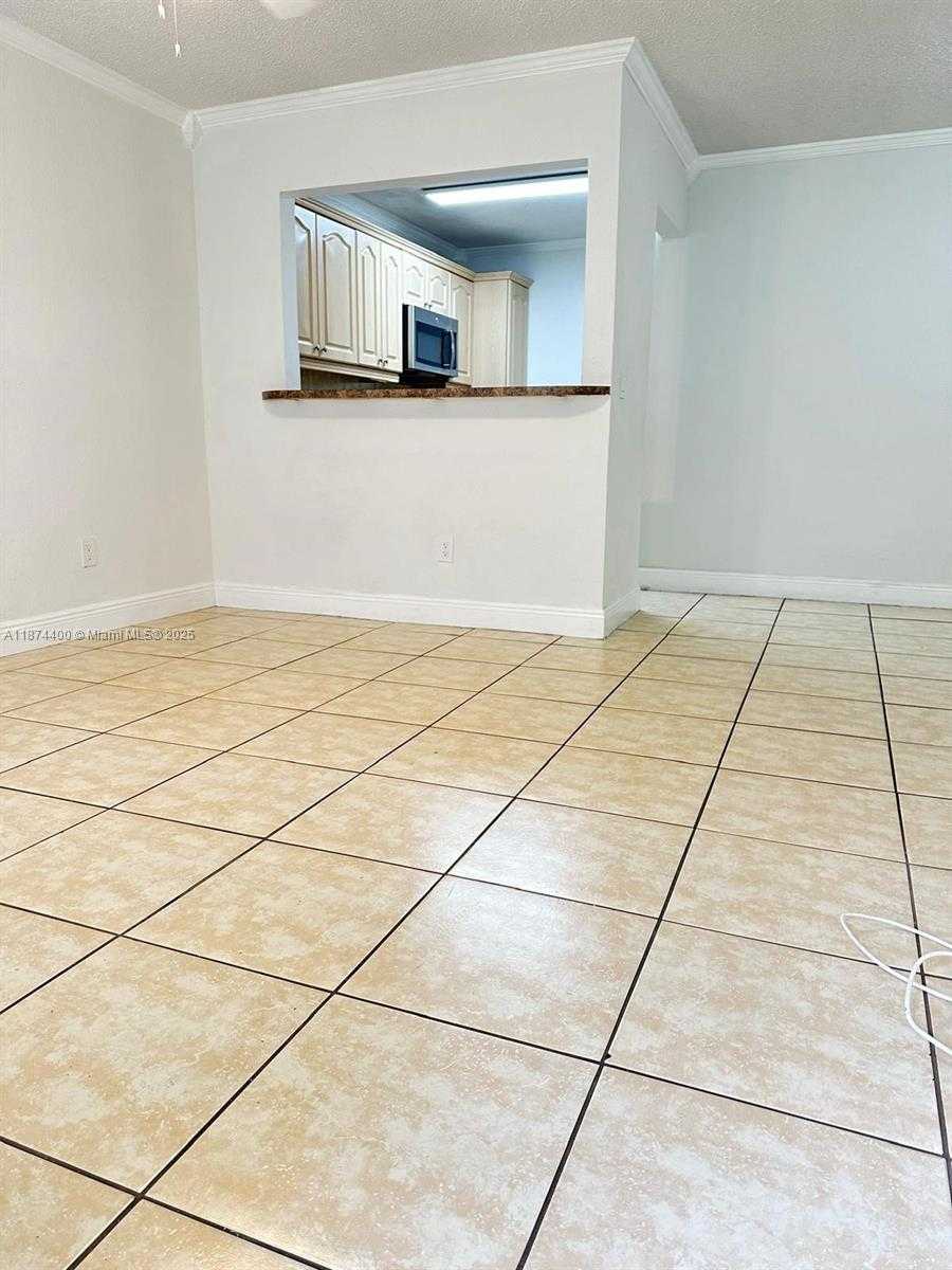 Small Image of 6705 WEST 26TH DR #13-7, Hialeah Number 3