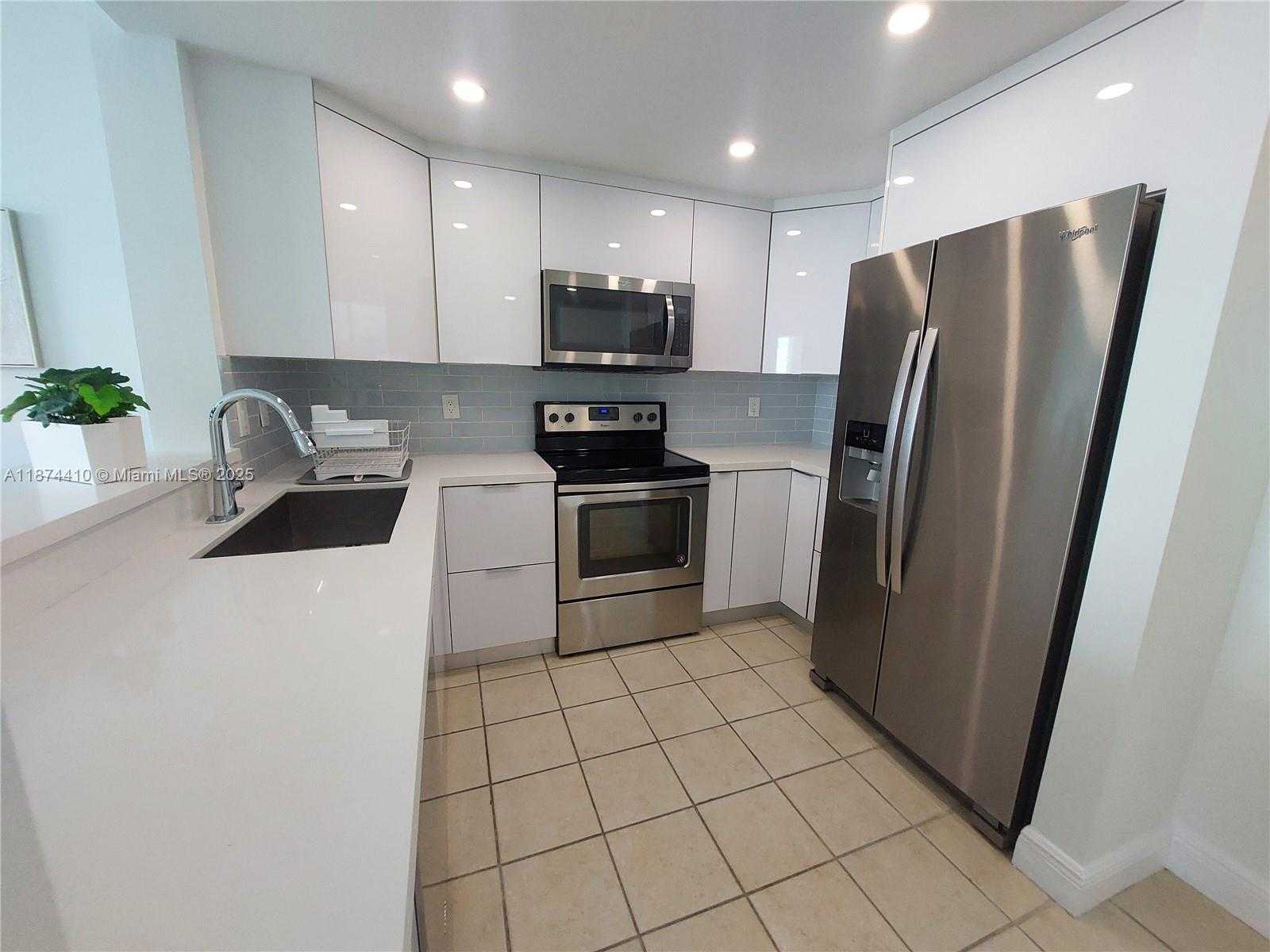 Small Image of 1250 SOUTH MIAMI AVE #2011, Miami Number 12