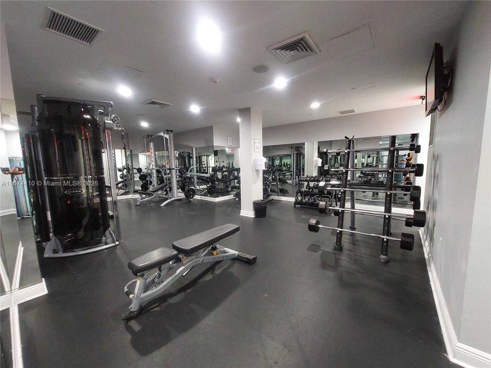 Small Image of 1250 SOUTH MIAMI AVE #2011, Miami Number 20