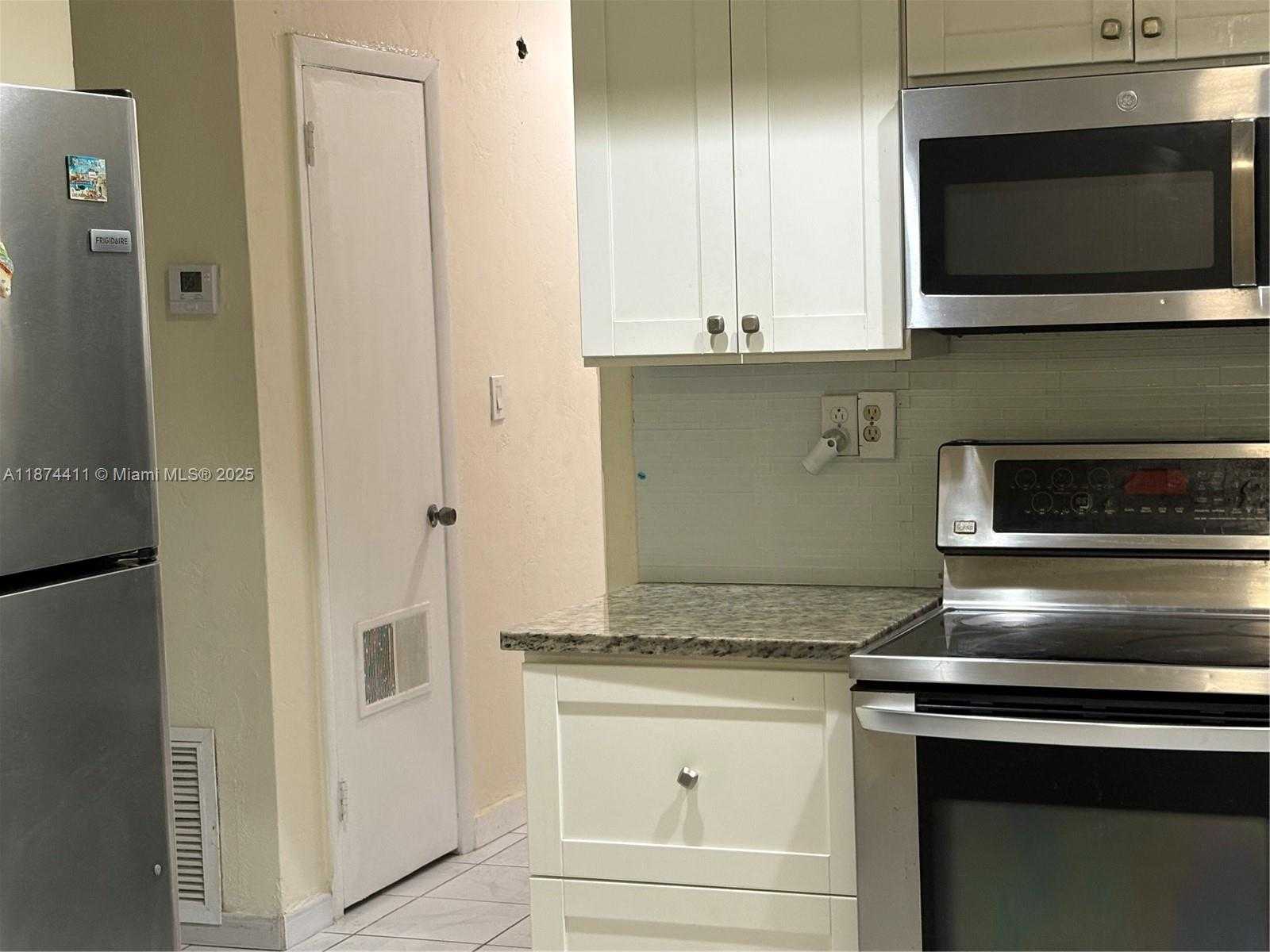 Small Image of 20520 NORTH WEST 2ND CT #1, Miami Gardens Number 8