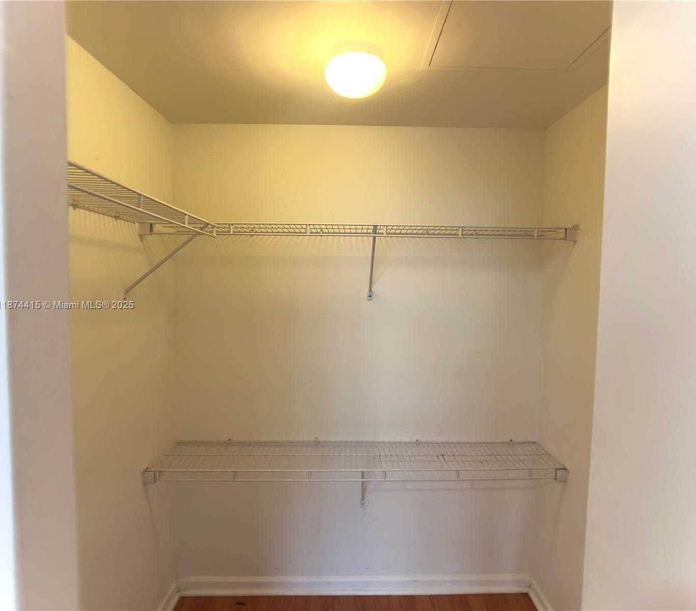 Small Image of 18800 NORTH EAST 29TH AVE #328, Aventura Number 8