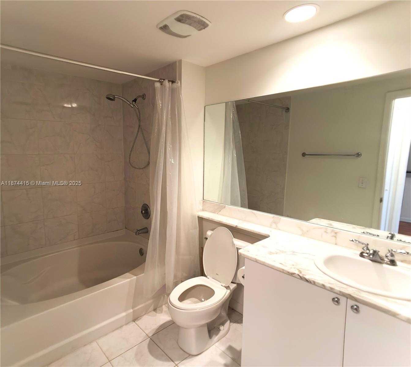 Small Image of 18800 NORTH EAST 29TH AVE #328, Aventura Number 9