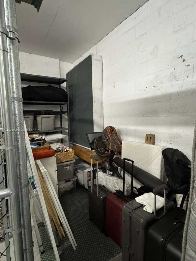 Small Image of 800 CLAUGHTON ISLAND DR #1003, Miami Number 20