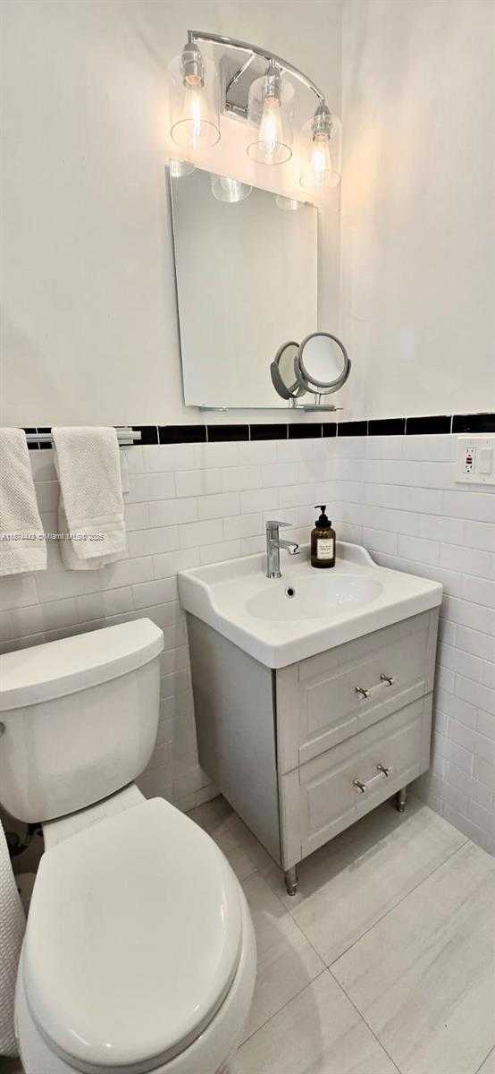 Imagen de Pequeño Objeto
