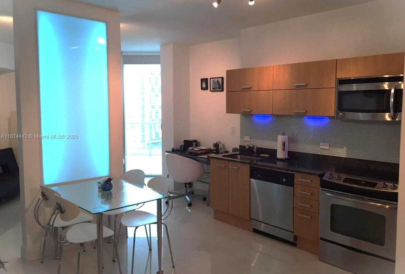 Small Image of 350 SOUTH MIAMI AVE #2207, Miami Number 4