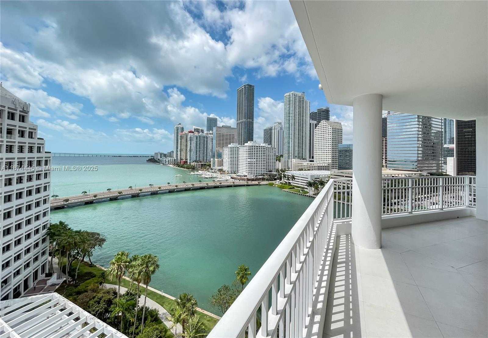 Small Image of 701 Brickell Key Blvd, Miami, FL 33131, USA Number 3