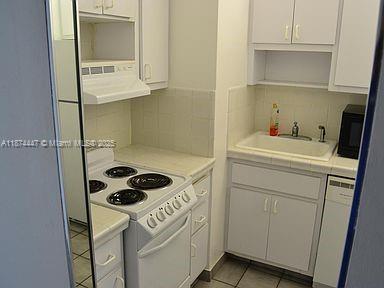 Small Image of 2899 COLLINS AVE #731, Miami Beach Number 6