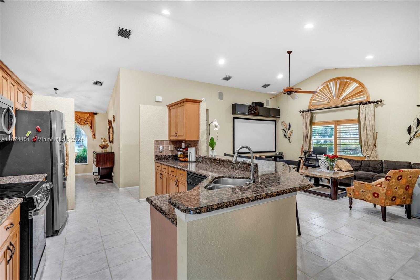 Small Image of 1708 NORTH WEST 126TH DR, Coral Springs Number 11