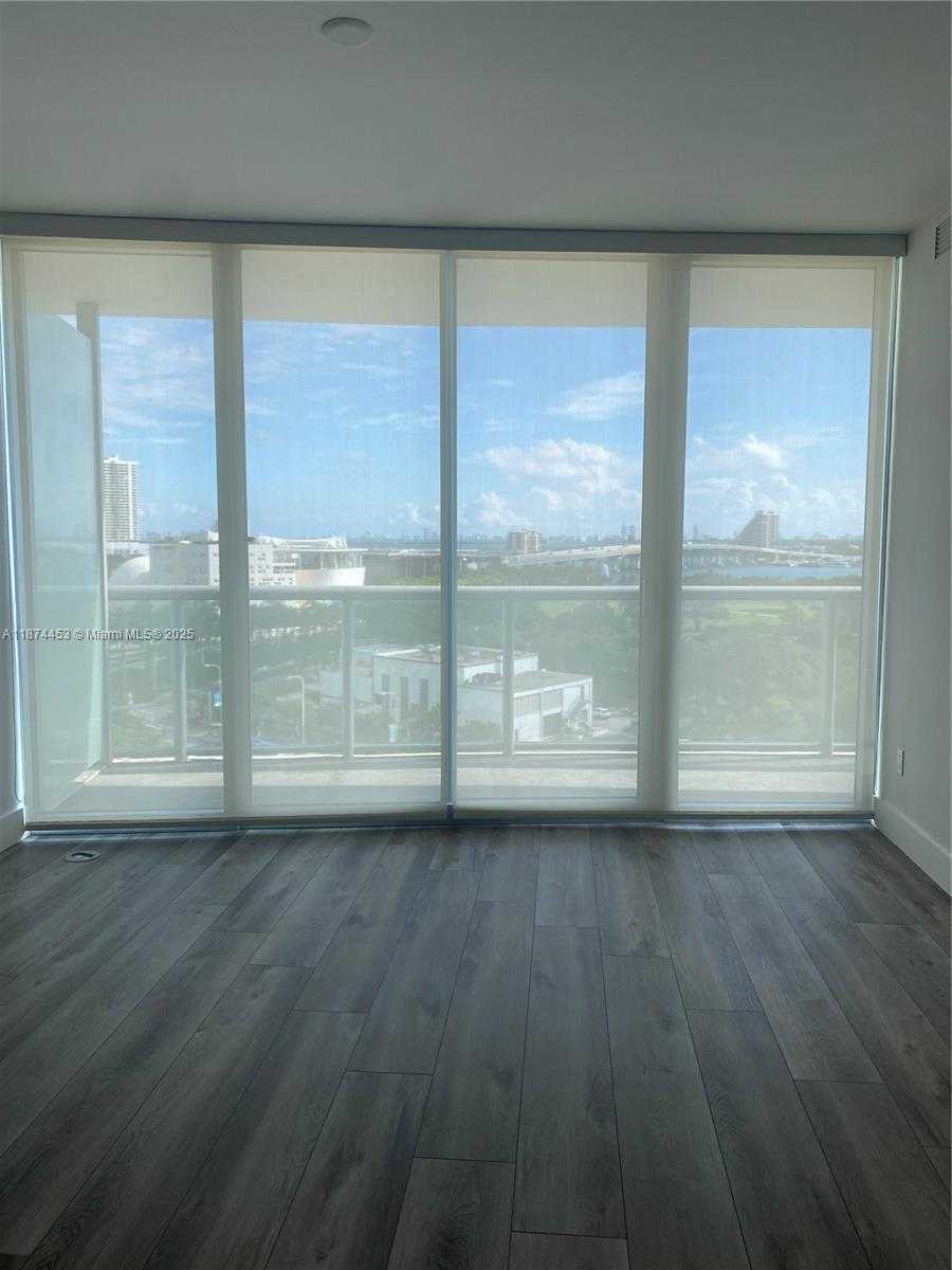 Small Image of 888 BISCAYNE BLVD #911, Miami Number 12