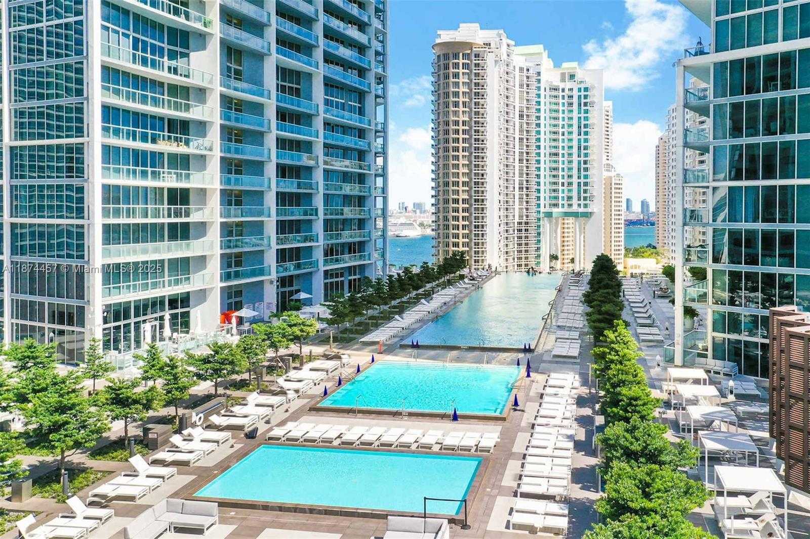 Small Image of 495 BRICKELL AVE #2806, Miami Number 10
