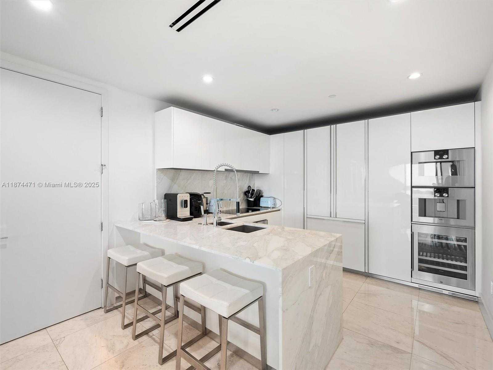 Small Image of 10203 COLLINS AVE #1105, Bal Harbour Number 10