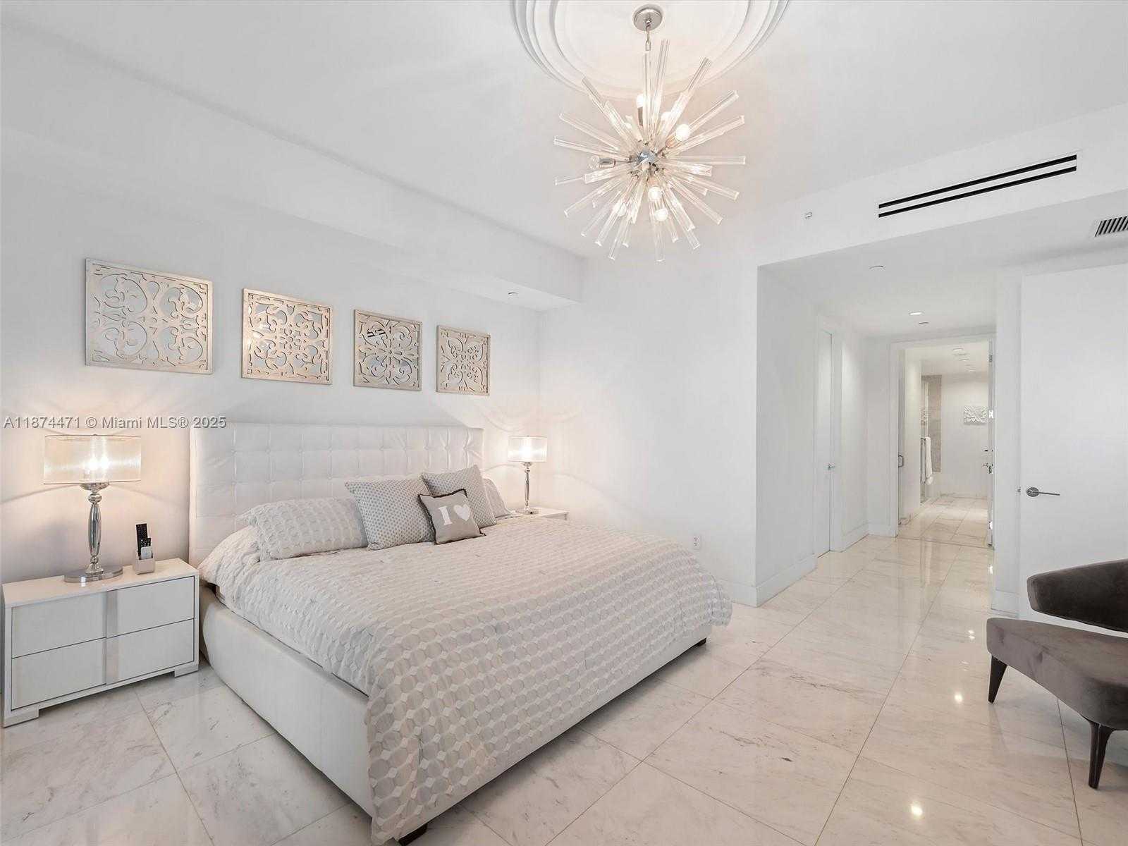 Small Image of 10203 COLLINS AVE #1105, Bal Harbour Number 14