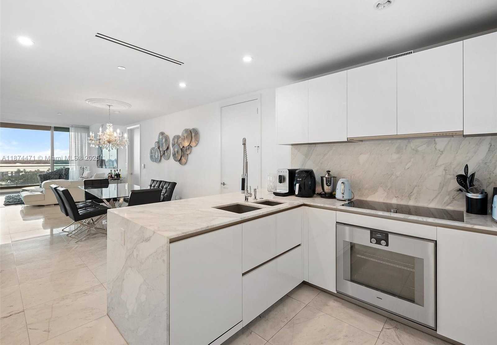 Small Image of 10203 COLLINS AVE #1105, Bal Harbour Number 8