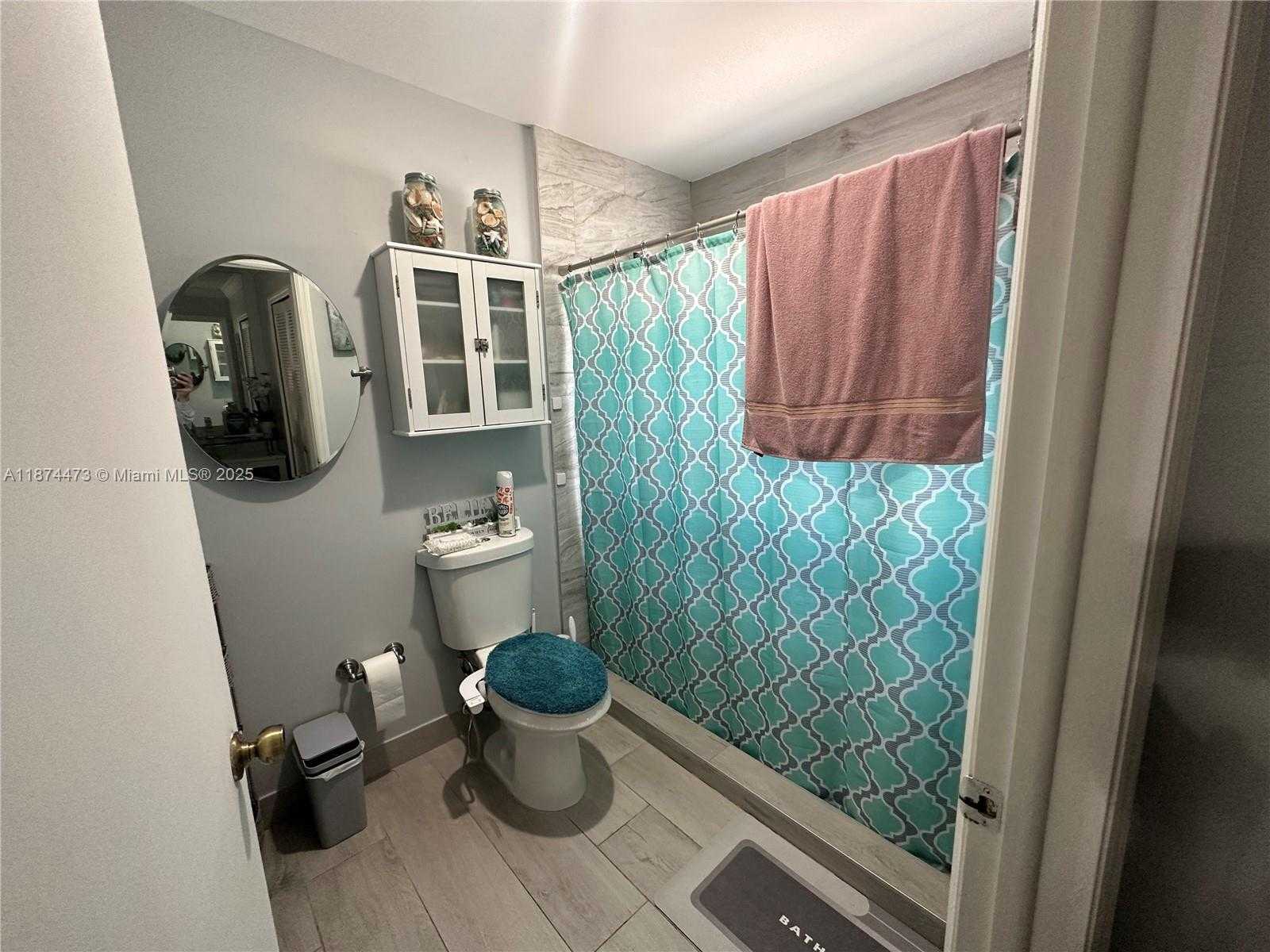 Small Image of 14343 SOUTH WEST 115TH TER, Miami Number 17