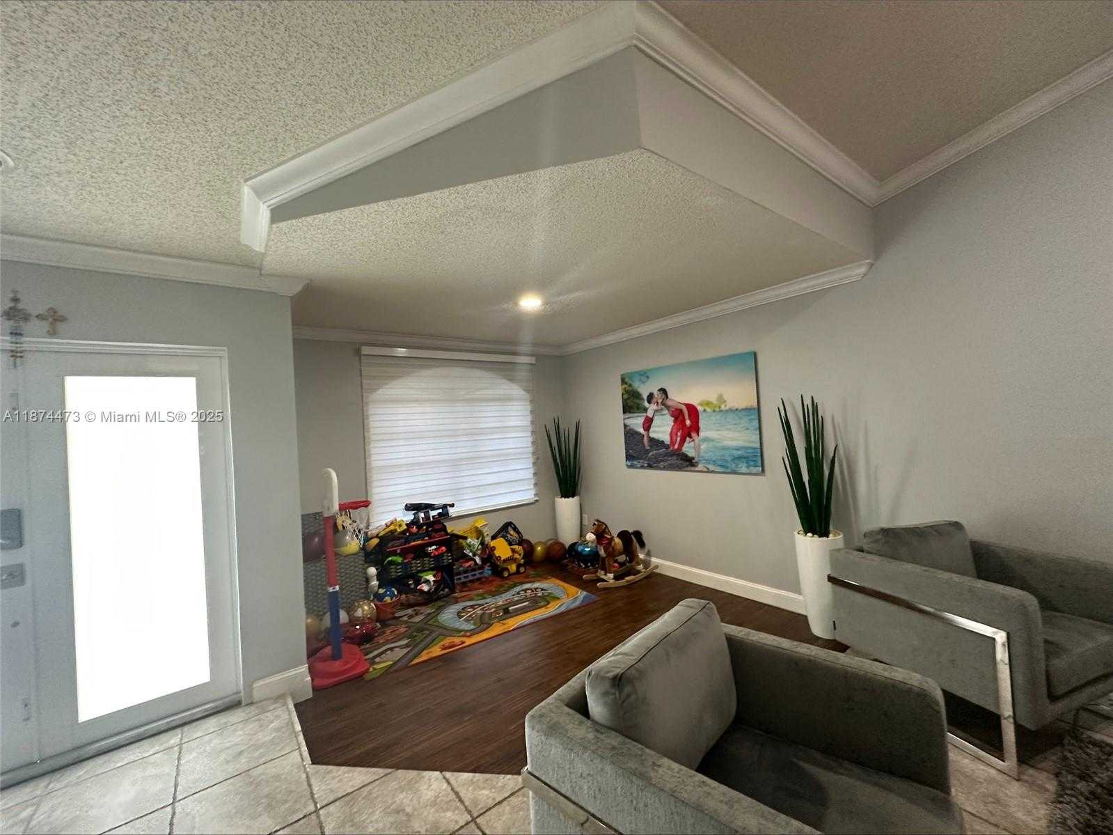 Small Image of 14343 SOUTH WEST 115TH TER, Miami Number 6