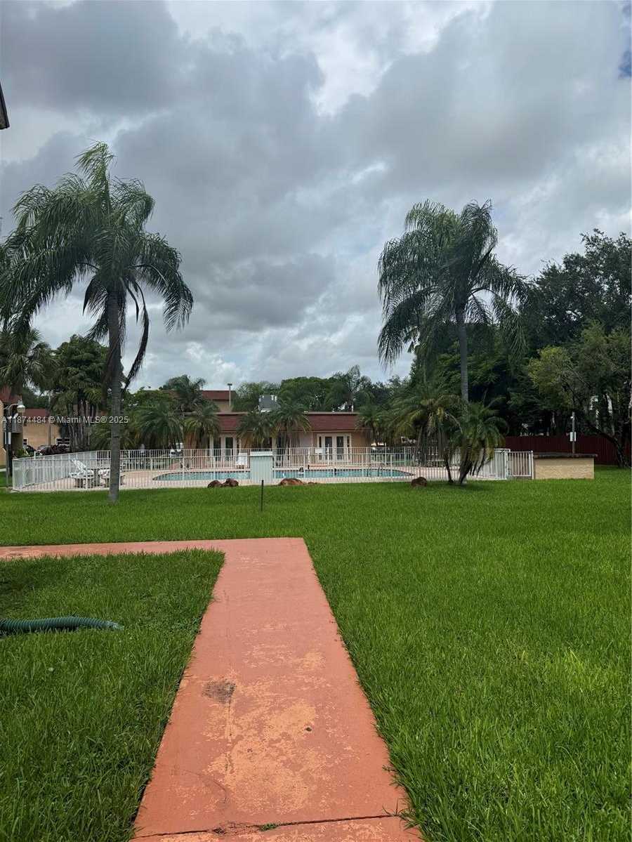 Small Image of 9974 SOUTH WEST 88TH ST #1022, Miami Number 2